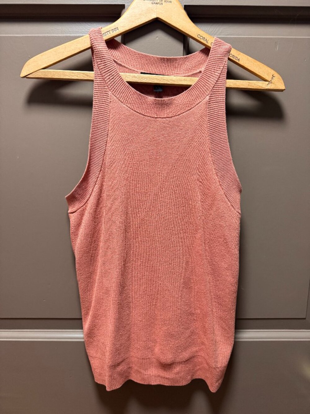 Banana Republic Dusty Rose Sleeveless Knit Tank Small